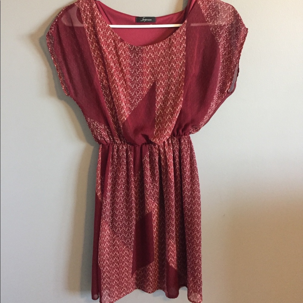 Red dress - Picture 2 of 3